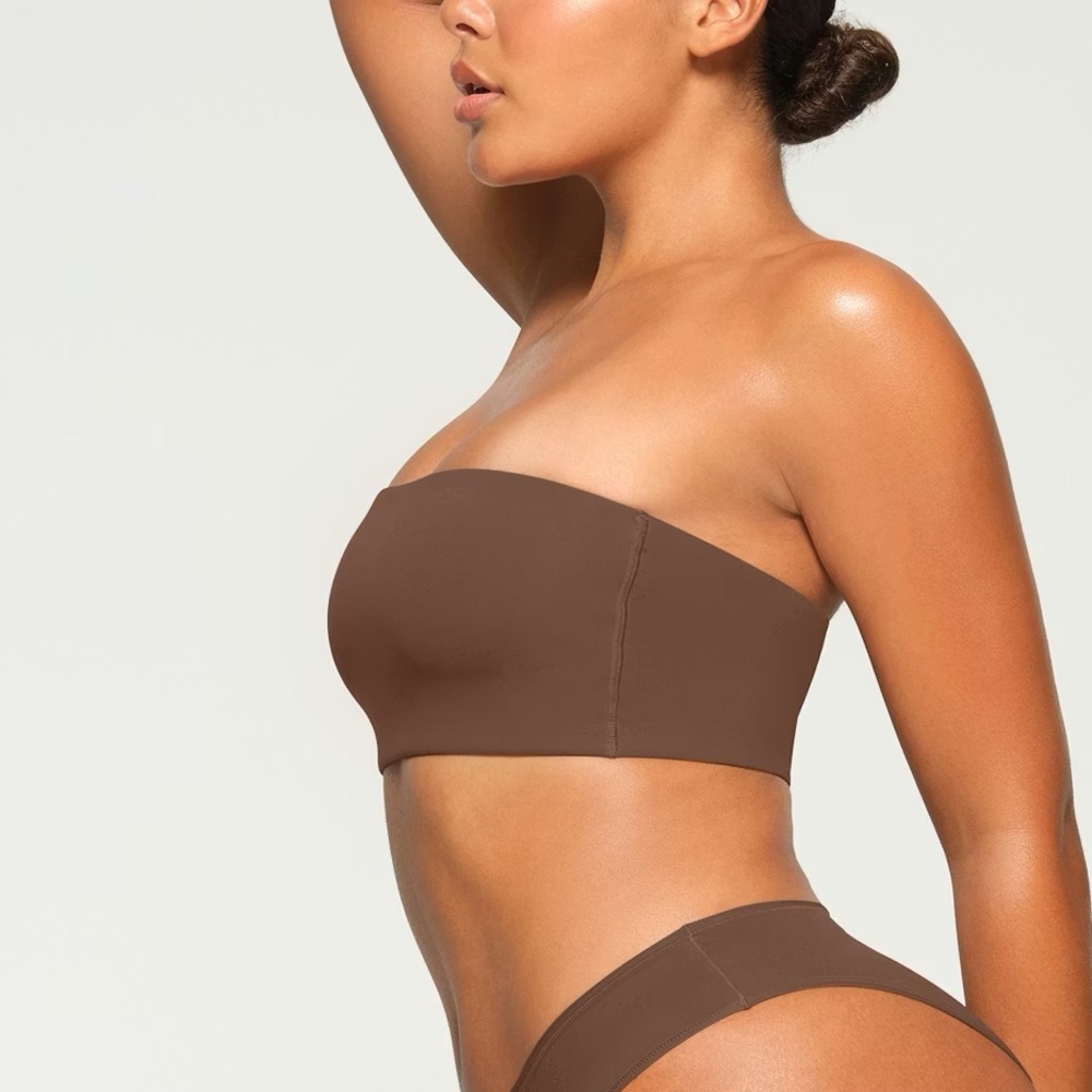 NWT SKIMS Fits Everybody Bandeau - Oxide - Size XL - Picture 4 of 10